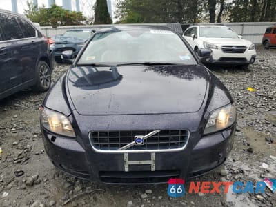 Piąte zdjęcie samochodu w środku: 2009 VOLVO C70 T5 VIN:YV1MC67249J072582 - miniatura