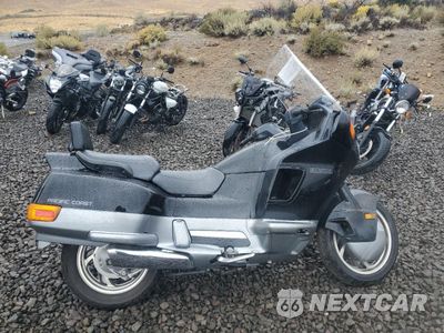 1994 HONDA PC800 JH2RC341XRM200027 - główne zdjęcie licytacji z USA - miniatura