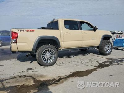 Trzecie zdjęcie samochodu z tyłu: 2016 TOYOTA TACOMA DOUBLE CAB VIN:3TMCZ5AN6GM031870 - miniatura