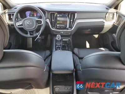 Zdjęcie 8 z 11 samochodu: 2024 VOLVO S60 PLUS VIN:7JRH60FHXRG310578 - miniatura