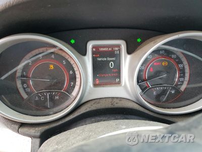 Zdjęcie 9 z 13 samochodu: 2017 DODGE JOURNEY CROSSROAD VIN:3C4PDCGG3HT605572 - miniatura