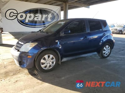 2004 TOYOTA SCION XA JTKKT624840052249 - główne zdjęcie licytacji z USA - miniatura