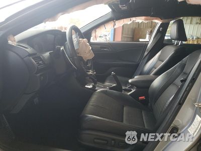 Zdjęcie 7 z 13 samochodu: 2017 HONDA ACCORD SPORT VIN:1HGCR2F5XHA001858 - miniatura