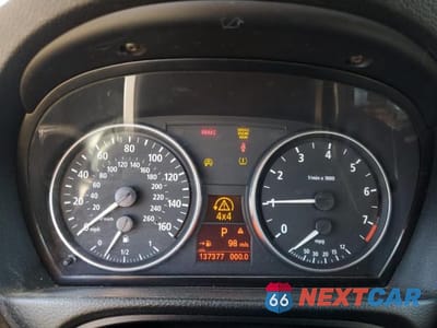 Zdjęcie 9 z 11 samochodu: 2006 BMW 325 XI VIN:WBAVD13556KV10586 - miniatura