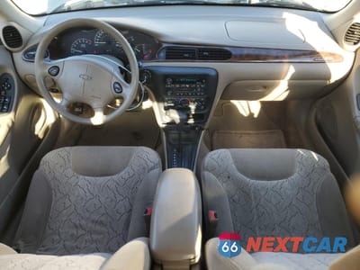 Zdjęcie 8 z 12 samochodu: 2001 CHEVROLET MALIBU LS VIN:1G1NE52J316187168 - miniatura