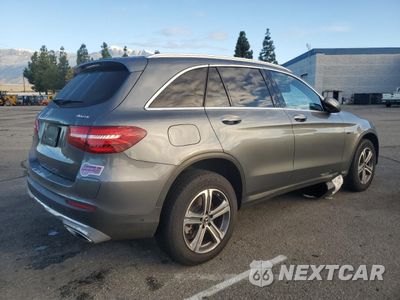 Trzecie zdjęcie samochodu z tyłu: 2019 MERCEDES-BENZ GLC 350E VIN:WDC0G5EBXKF503855 - miniatura