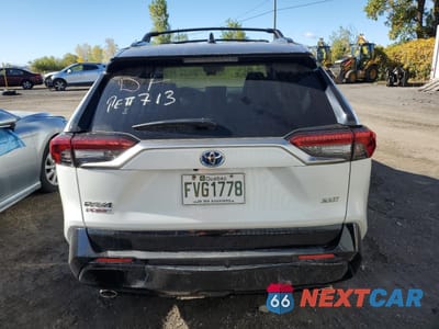 Zdjęcie 6 z 13 samochodu: 2023 TOYOTA RAV4 PRIME XSE VIN:JTMGB3FVXPD127225 - miniatura