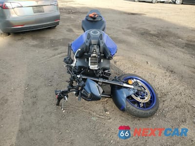 Drugie zdjęcie samochodu z przodu: 2025 YAMAHA MT09 VIN:JYARN94E0SA003881 - miniatura
