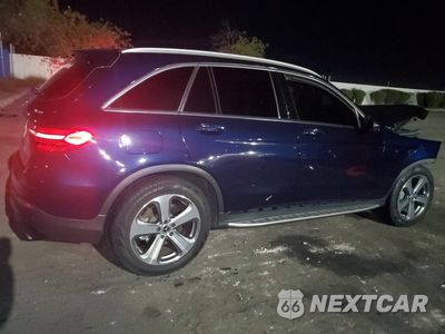 Trzecie zdjęcie samochodu z tyłu: 2019 MERCEDES-BENZ GLC 300 4MATIC VIN:WDC0G4KB7KV168431 - miniatura