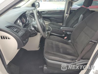 Zdjęcie 7 z 16 samochodu: 2018 DODGE GRAND CARAVAN SE VIN:2C4RDGBG4JR133995 - miniatura