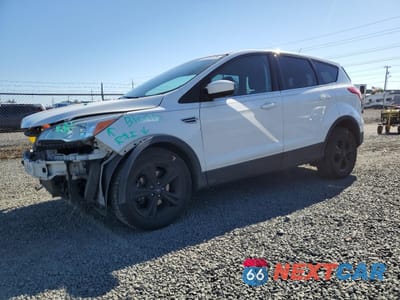 2015 FORD ESCAPE SE 1FMCU0GX8FUB42842 - główne zdjęcie licytacji z USA - miniatura