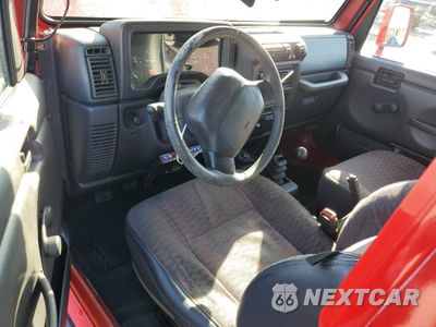 Zdjęcie 8 z 15 samochodu: 2000 JEEP WRANGLER / TJ SPORT VIN:1J4FA49S9YP760265 - miniatura