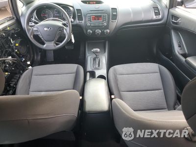 Zdjęcie 8 z 12 samochodu: 2014 KIA FORTE LX VIN:KNAFX4A69E5183504 - miniatura