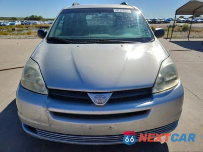 Piąte zdjęcie samochodu w środku: 2005 TOYOTA SIENNA LE 7 PASSENGER VIN:5TDZA23C15S227224 - miniatura