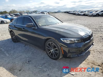 Czwarte zdjęcie samochodu z boku: 2019 BMW 330I VIN:WBA5R1C54KAK06392 - miniatura