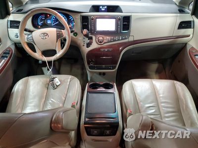 Zdjęcie 8 z 13 samochodu: 2012 TOYOTA SIENNA XLE VIN:5TDYK3DC1CS201359 - miniatura