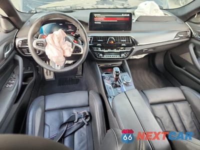 Zdjęcie 8 z 13 samochodu: 2023 BMW M5 VIN:WBS83CH08PCL28431 - miniatura