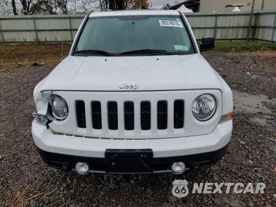 Piąte zdjęcie samochodu w środku: 2016 JEEP PATRIOT LATITUDE VIN:1C4NJRFBXGD707285 - miniatura