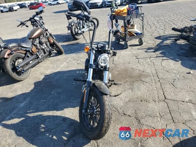 Drugie zdjęcie samochodu z przodu: 2019 HARLEY-DAVIDSON XL1200 X VIN:1HD1LC318KC401863 - miniatura