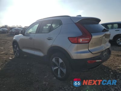 Drugie zdjęcie samochodu z przodu: 2024 VOLVO XC40 PLUS VIN:YV4L12UL7R2367275 - miniatura