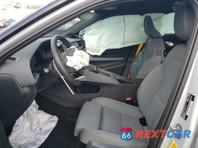 Zdjęcie 7 z 14 samochodu: 2023 POLESTAR 2 VIN:YSMET3KAXPL123550 - miniatura