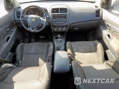 Zdjęcie 8 z 13 samochodu: 2016 MITSUBISHI OUTLANDER SPORT ES VIN:JA4AP3AU6GZ049884 - miniatura