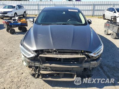 Piąte zdjęcie samochodu w środku: 2017 FORD FUSION SE PHEV VIN:3FA6P0PU0HR306597 - miniatura