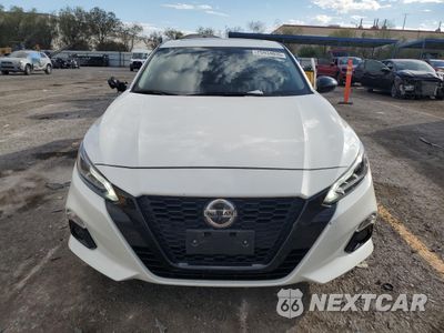 Piąte zdjęcie samochodu w środku: 2022 NISSAN ALTIMA SR VIN:1N4BL4CW2NN303451 - miniatura