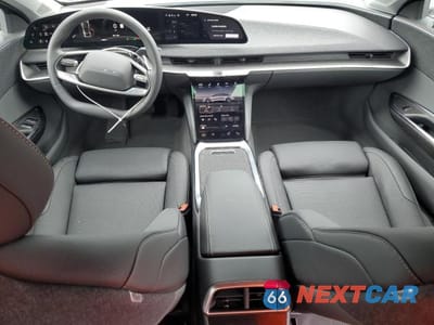 Zdjęcie 8 z 11 samochodu: 2025 LUCID MOTORS AIR TOURING VIN:50EA1TEA9SA041403 - miniatura
