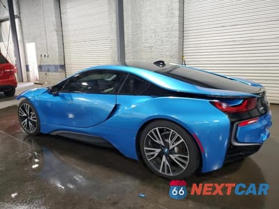 Drugie zdjęcie samochodu z przodu: 2016 BMW I8 VIN:WBY2Z2C54GV674925 - miniatura