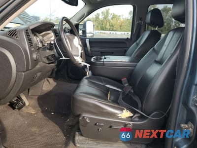 Zdjęcie 7 z 12 samochodu: 2011 CHEVROLET SILVERADO K3500 LT VIN:1GC4K0C85BF245079 - miniatura