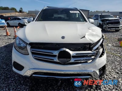 Piąte zdjęcie samochodu w środku: 2018 MERCEDES-BENZ GLC 300 VIN:WDC0G4JB0JV030309 - miniatura