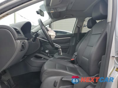 Zdjęcie 7 z 12 samochodu: 2009 VOLKSWAGEN JETTA SE VIN:3VWRM71K99M028620 - miniatura