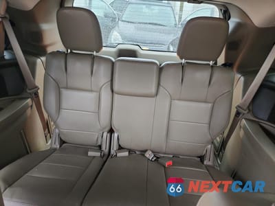 Zdjęcie 10 z 13 samochodu: 2011 VOLKSWAGEN ROUTAN SEL VIN:2V4RW5DG5BR804996 - miniatura