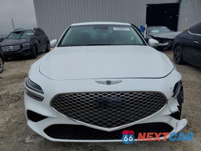Piąte zdjęcie samochodu w środku: 2025 GENESIS G70 BASE VIN:KMTG34SC8SU155963 - miniatura