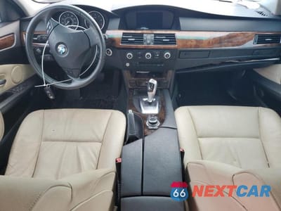 Zdjęcie 8 z 11 samochodu: 2010 BMW 528 I VIN:WBANU5C59AC125980 - miniatura