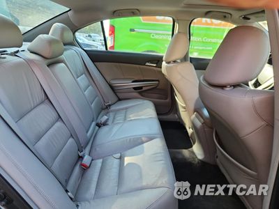 Zdjęcie 10 z 14 samochodu: 2009 HONDA ACCORD EXL VIN:1HGCP26879A050145 - miniatura