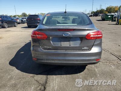 Zdjęcie 6 z 13 samochodu: 2015 FORD FOCUS SE VIN:1FADP3F20FL374743 - miniatura