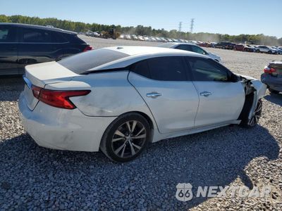 Trzecie zdjęcie samochodu z tyłu: 2017 NISSAN MAXIMA 3.5S VIN:1N4AA6AP6HC391932 - miniatura
