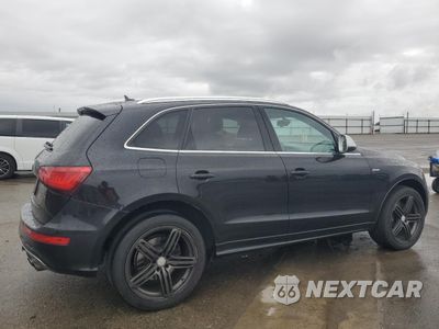 Trzecie zdjęcie samochodu z tyłu: 2014 AUDI SQ5 PREMIUM PLUS VIN:WA1CGAFP3EA129865 - miniatura