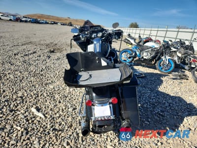Czwarte zdjęcie samochodu z boku: 2011 HARLEY-DAVIDSON FLTRX VIN:1HD1KHM15BB623216 - miniatura