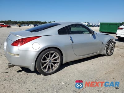 Trzecie zdjęcie samochodu z tyłu: 2006 NISSAN 350Z COUPE VIN:JN1AZ34D36M304386 - miniatura