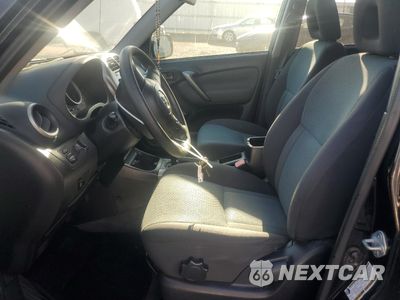 Zdjęcie 7 z 13 samochodu: 2004 TOYOTA RAV4 VIN:JTEGD20V240028152 - miniatura