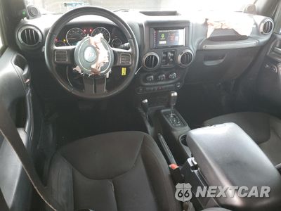 Zdjęcie 8 z 14 samochodu: 2014 JEEP WRANGLER UNLIMITED SPORT VIN:1C4BJWDG1EL268822 - miniatura