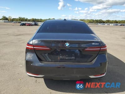 Zdjęcie 6 z 12 samochodu: 2025 BMW 530 XI VIN:WBA53FJ05SCU20298 - miniatura
