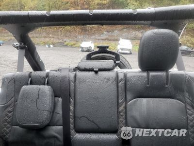 Zdjęcie 10 z 14 samochodu: 2022 JEEP WRANGLER UNLIMITED SAHARA 4XE VIN:1C4JJXP61NW159845 - miniatura