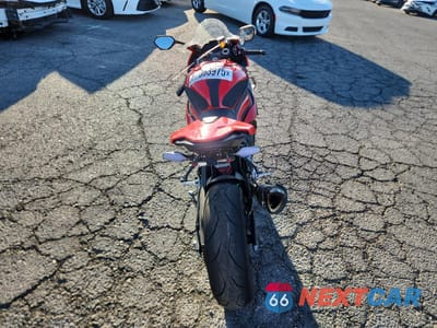 Czwarte zdjęcie samochodu z boku: 2024 BMW S 1000 RR VIN:WB10E6303R6J59358 - miniatura