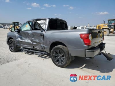Drugie zdjęcie samochodu z przodu: 2023 NISSAN TITAN SV VIN:1N6AA1ED3PN105970 - miniatura