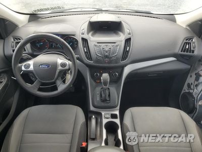 Zdjęcie 8 z 16 samochodu: 2015 FORD ESCAPE SE VIN:1FMCU0G77FUA11871 - miniatura