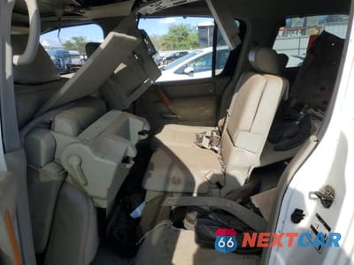 Zdjęcie 11 z 12 samochodu: 2005 INFINITI QX56 VIN:5N3AA08A15N806263 - miniatura